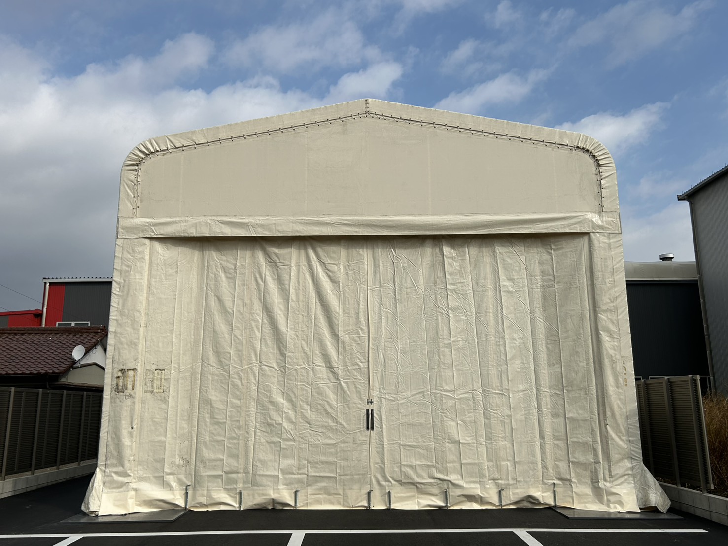 テント倉庫の施工事例の写真